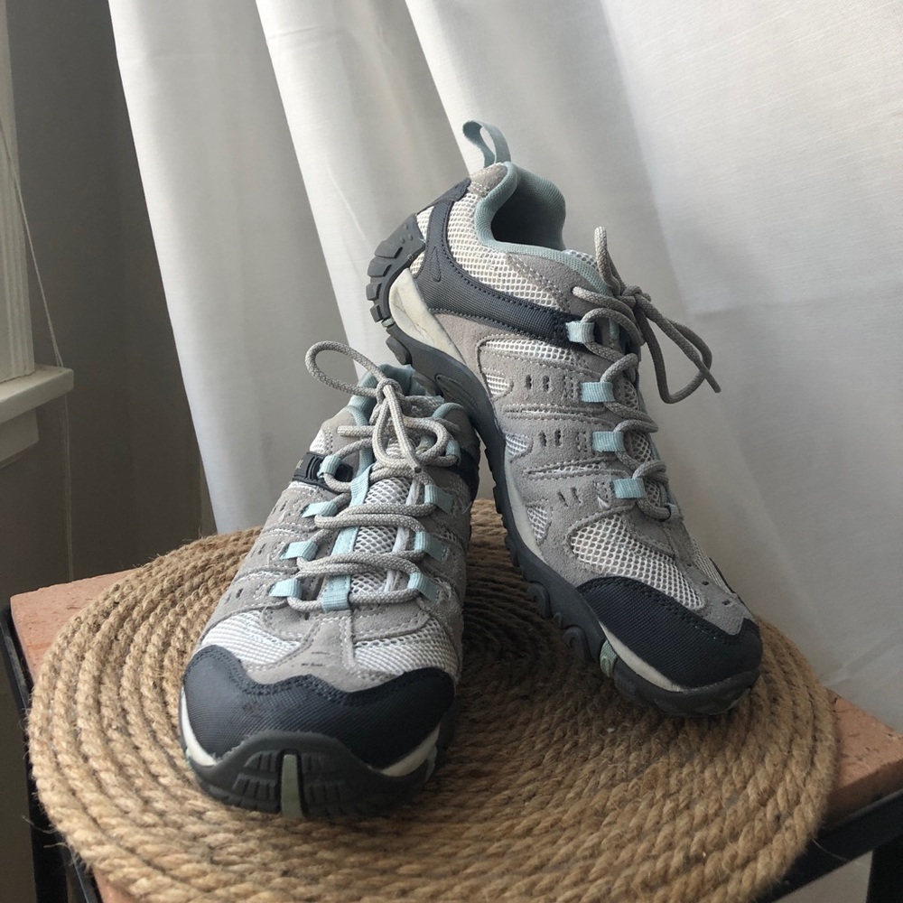 Merrell Women’s Hiking Shoe